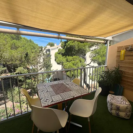 Mer Et Soleil Joli Studio Cabine Mezzanine Cosy Mt St Martin Cap D'agde Apartment *